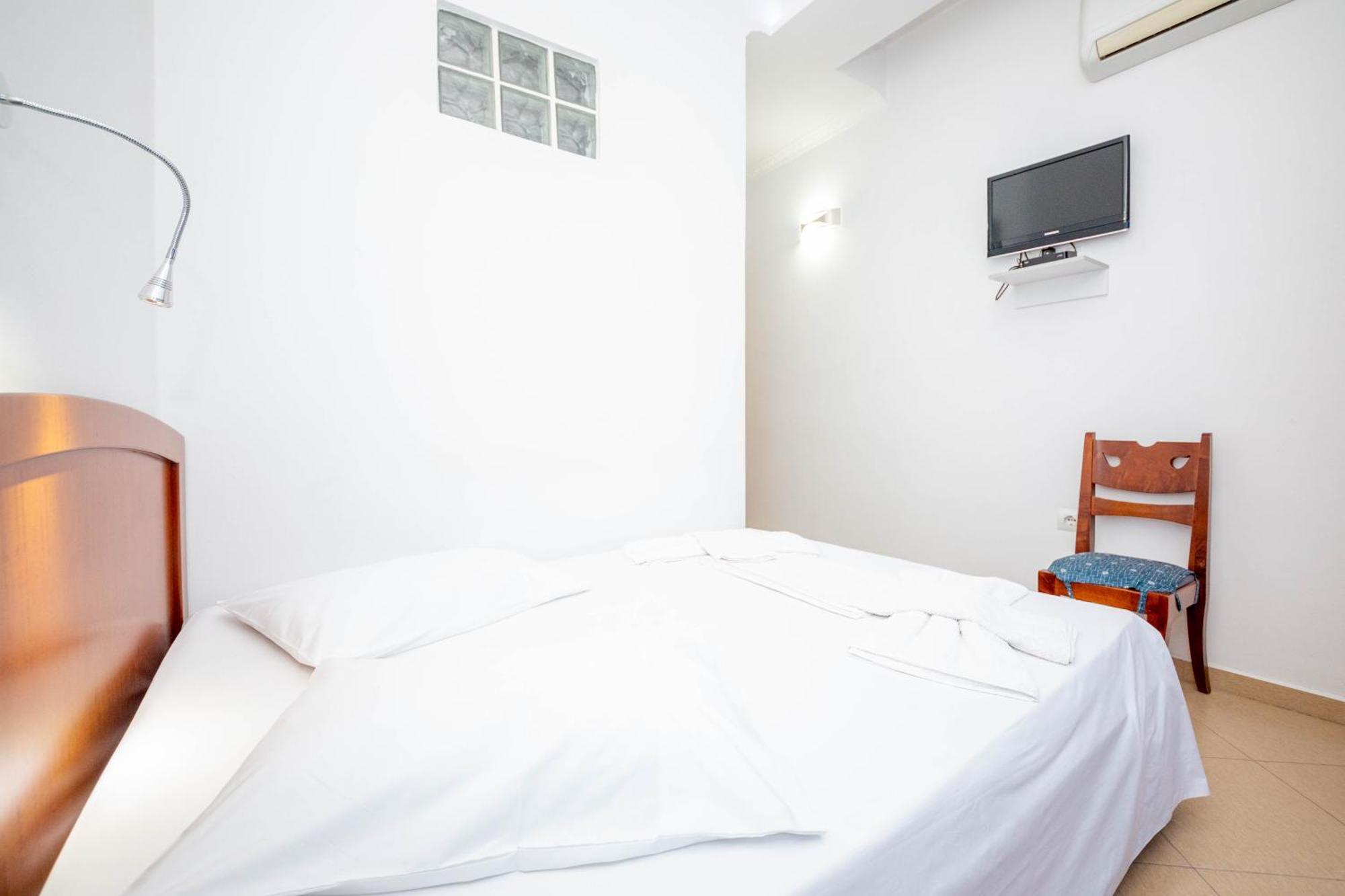 Hotel Shpella 培拉特 外观 照片